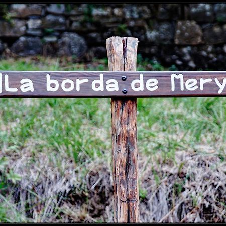 La Borda De Mery. Charo Esterno foto